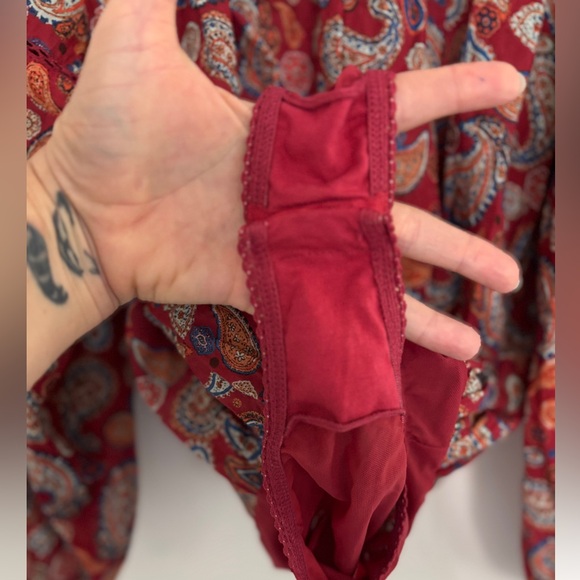 EUC Free People Sundown Rust Red Paisley Print Off-the-Shoulder Bodysuit XS - Picture 5 of 8